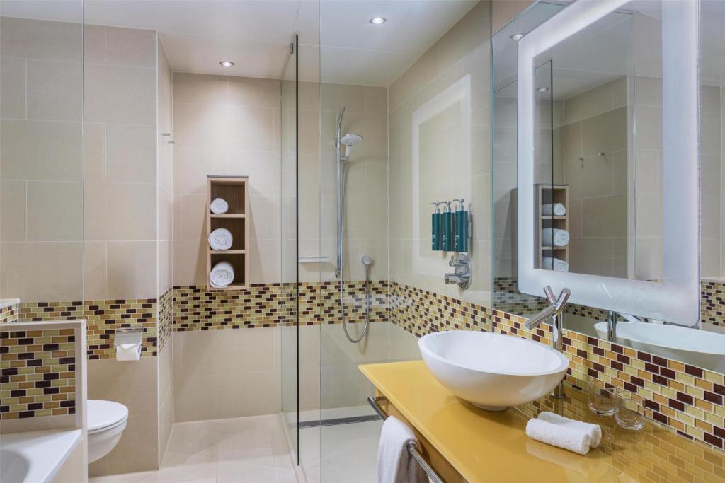 
Executive Family Suite - Two Connecting Rooms
