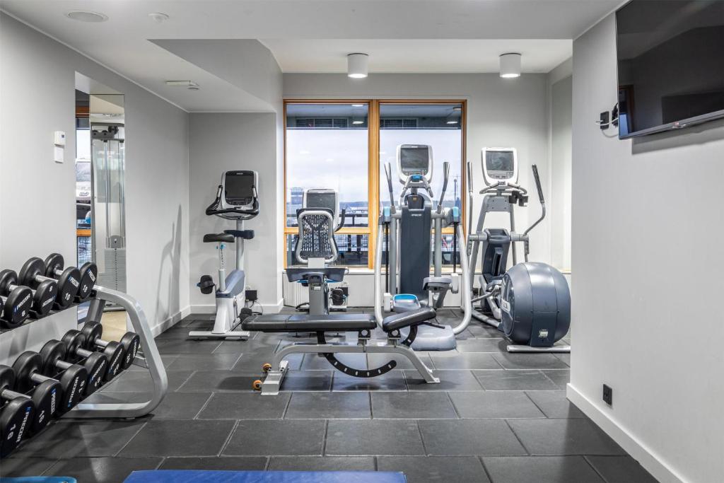 Fitness centrum a/nebo fitness zařízení v ubytování Hilton Helsinki Strand