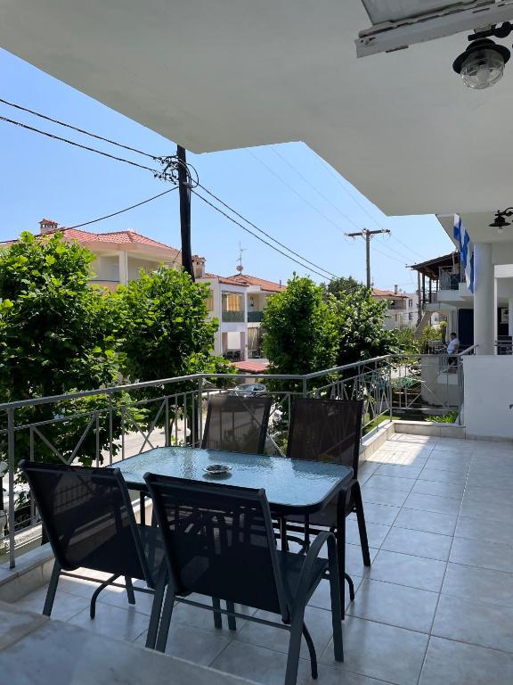 DOMES APARTMENTS - 5