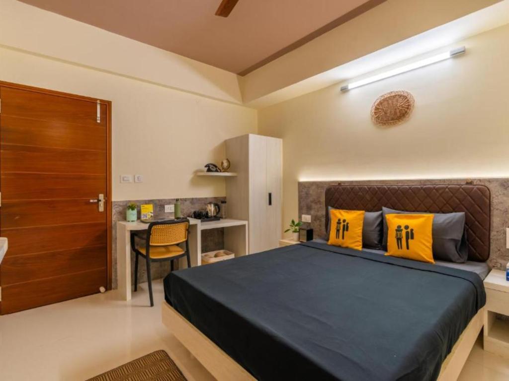 The Hosteller Bangalore, Indiranagar photo