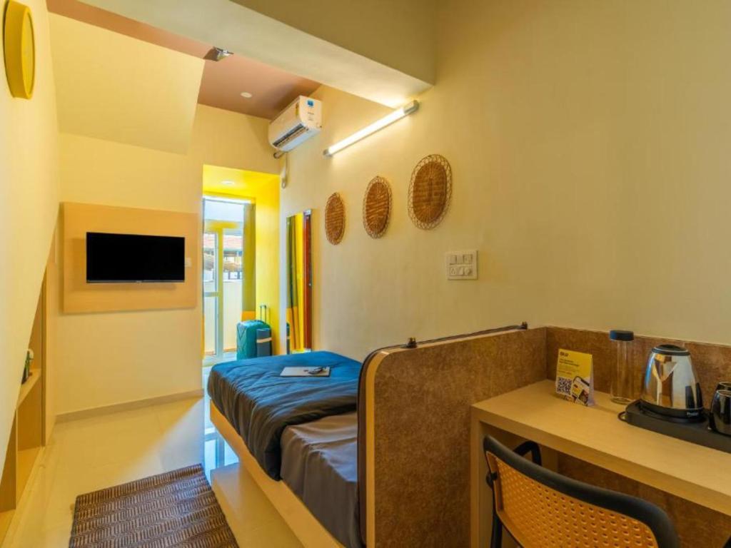The Hosteller Bangalore, Indiranagar photo