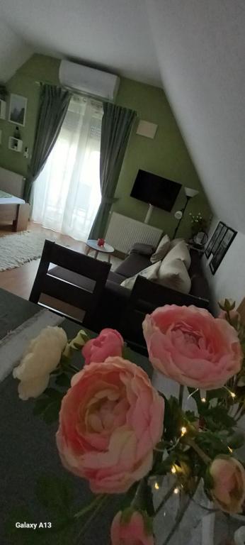 Posteľ alebo postele v izbe v ubytovaní Villa Elmira
