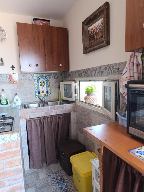 A kitchen or kitchenette at Torre Vallelunga