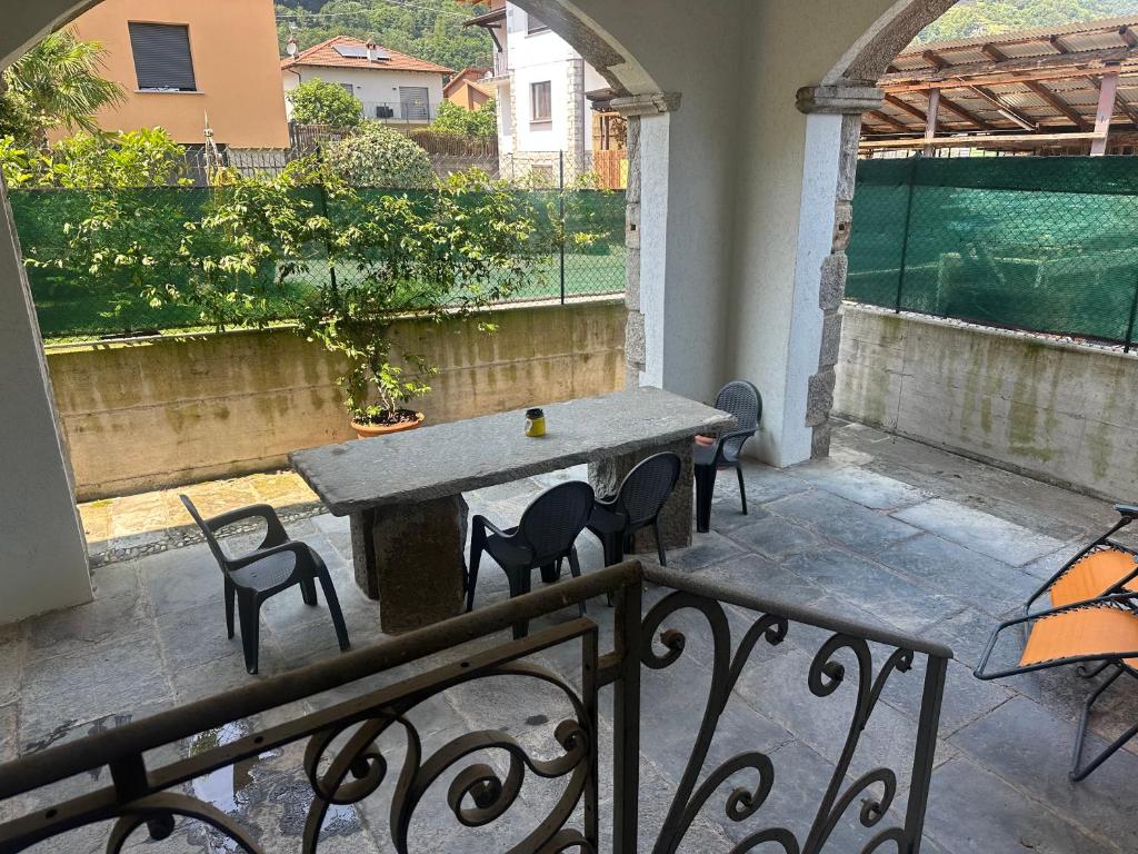 Balkón nebo terasa v ubytování Appartamento Lucia, Lago di Como, Dongo