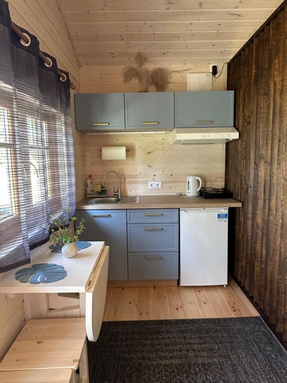 Kuchyň nebo kuchyňský kout v ubytování Teeveere Sea house
