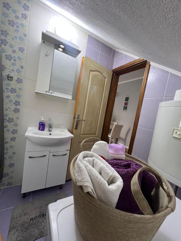 Fotografie z fotogalerie ubytování Apartman Nina2 v destinaci Risan