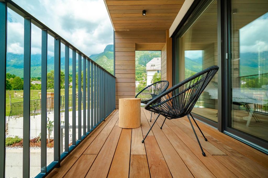 Balkón nebo terasa v ubytování Family apartments Soča Splash Home