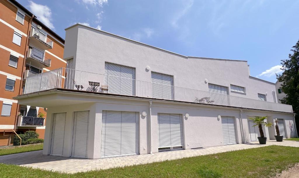 Grazora Living Apartments - 12