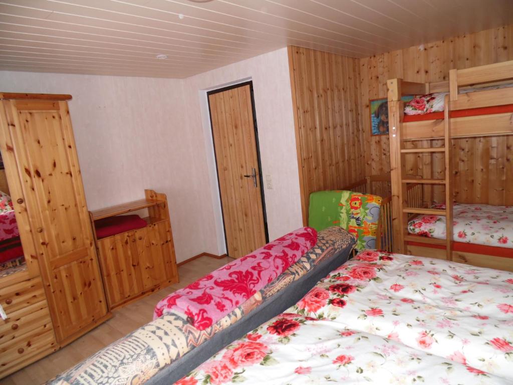 Postel nebo postele na pokoji v ubytování Zum Hecht