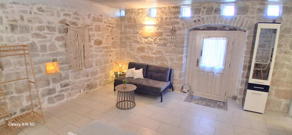 Fotografia z galérie ubytovania Cosy Studio with breathtaking view v destinácii Gaios