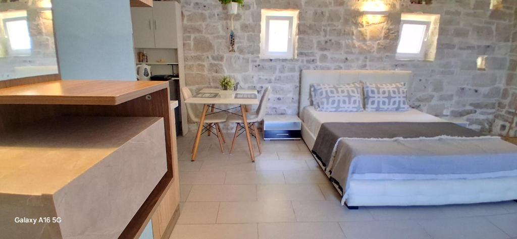 Posteľ alebo postele v izbe v ubytovaní Cosy Studio with breathtaking view