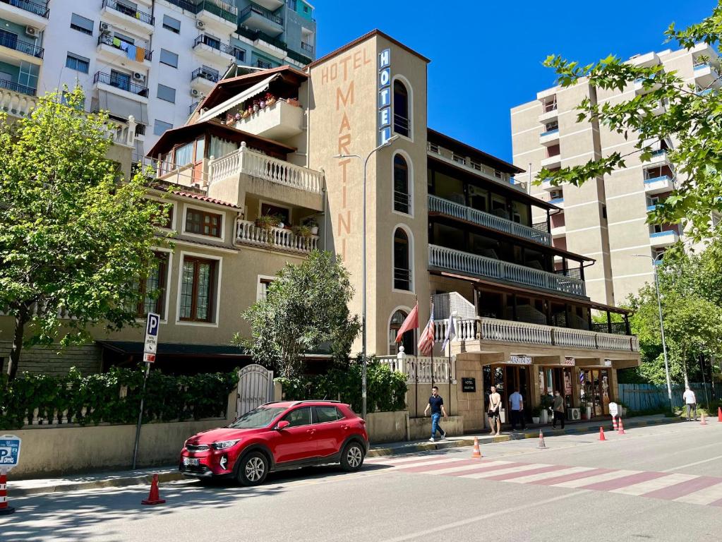 Budova, kde se hotel nachází