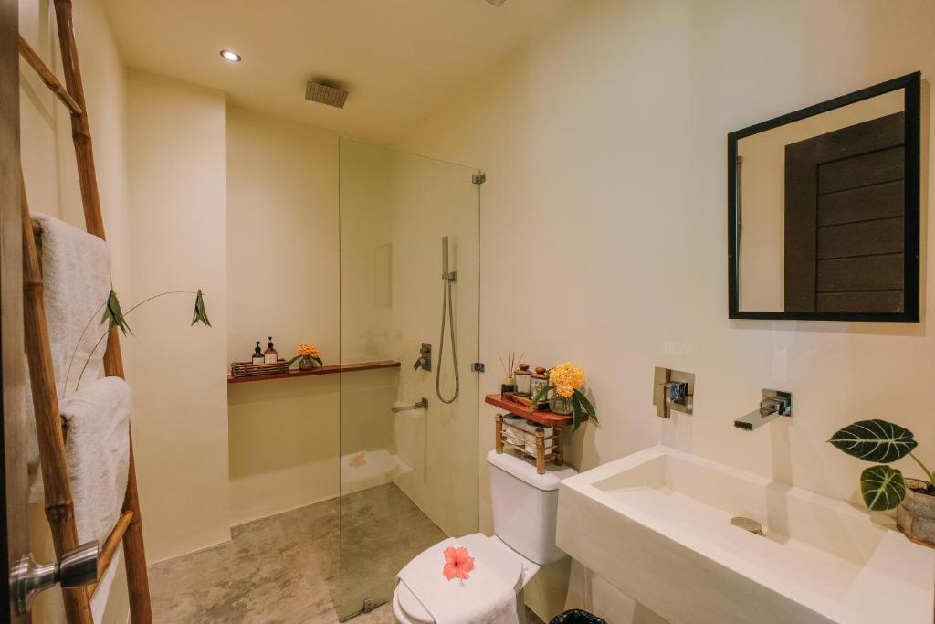 Koupelna v ubytování UNLTD Siargao Hotel
