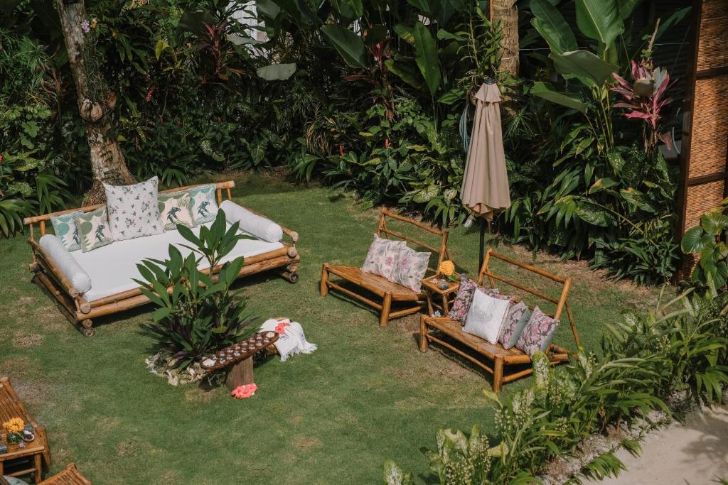 Zahrada ubytování UNLTD Siargao Hotel