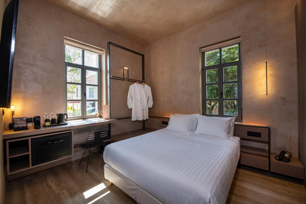 Nearchou Boutique Hotel - 10