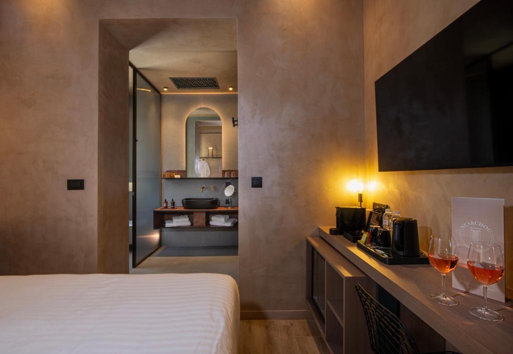 Nearchou Boutique Hotel - 16