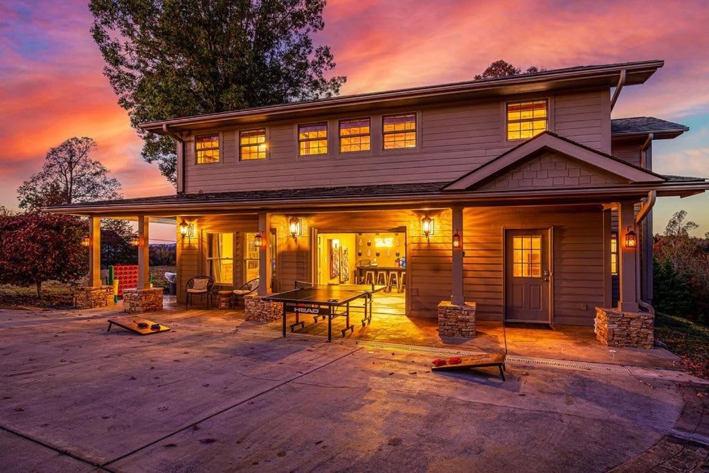 Budova, kde se prázdninový dům nachází