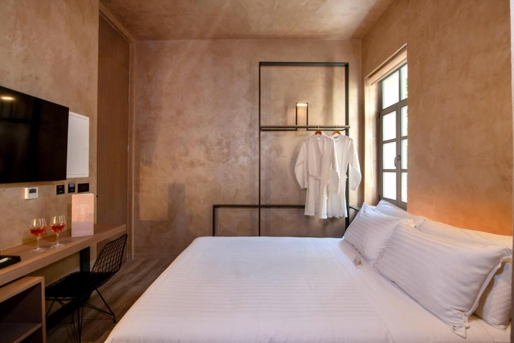 Nearchou Boutique Hotel - 15