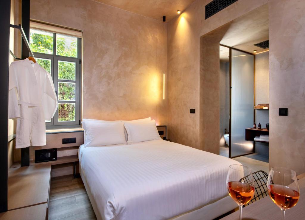 Nearchou Boutique Hotel - 18