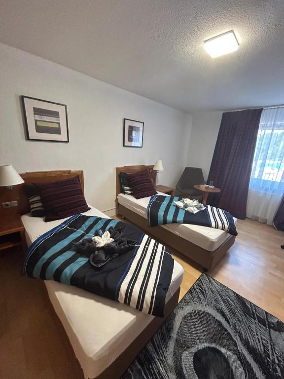 Pension Rooms - Twin Room