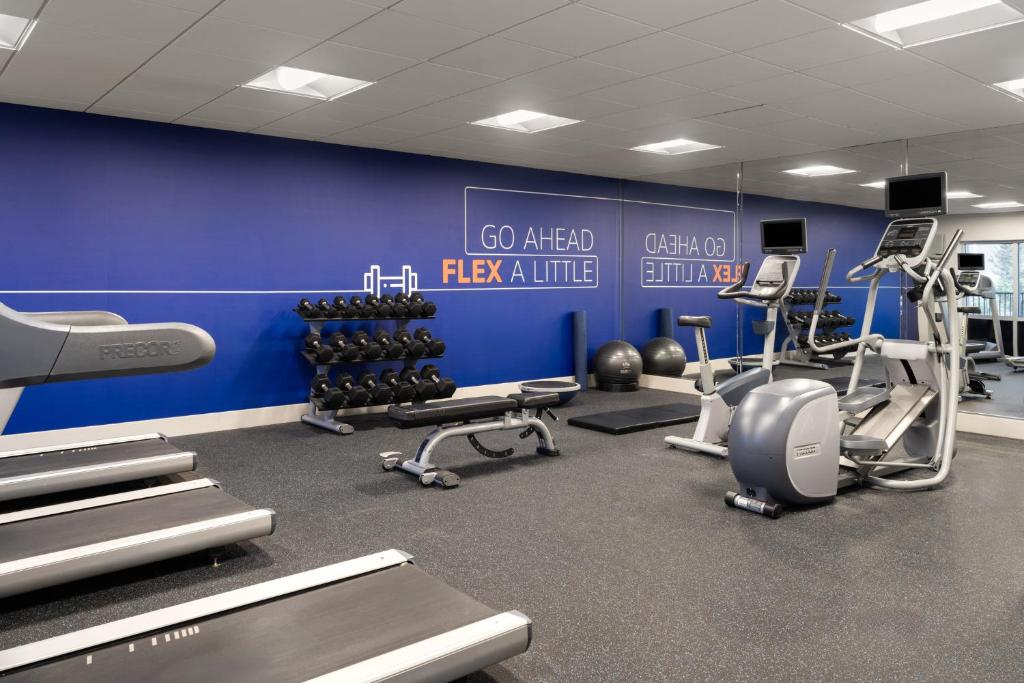 Holiday Inn Express & Suites - Tampa East - Ybor City by IHG photo