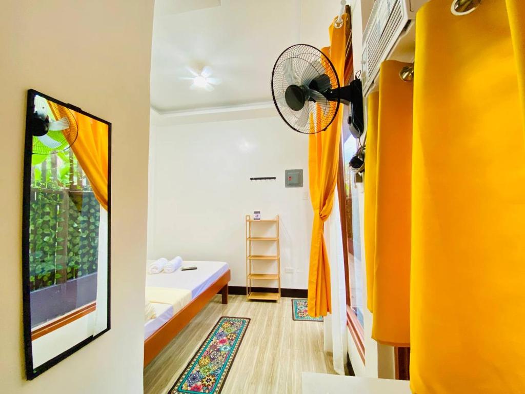 Voodi või voodid majutusasutuse Sudla Siargao Hostel toas