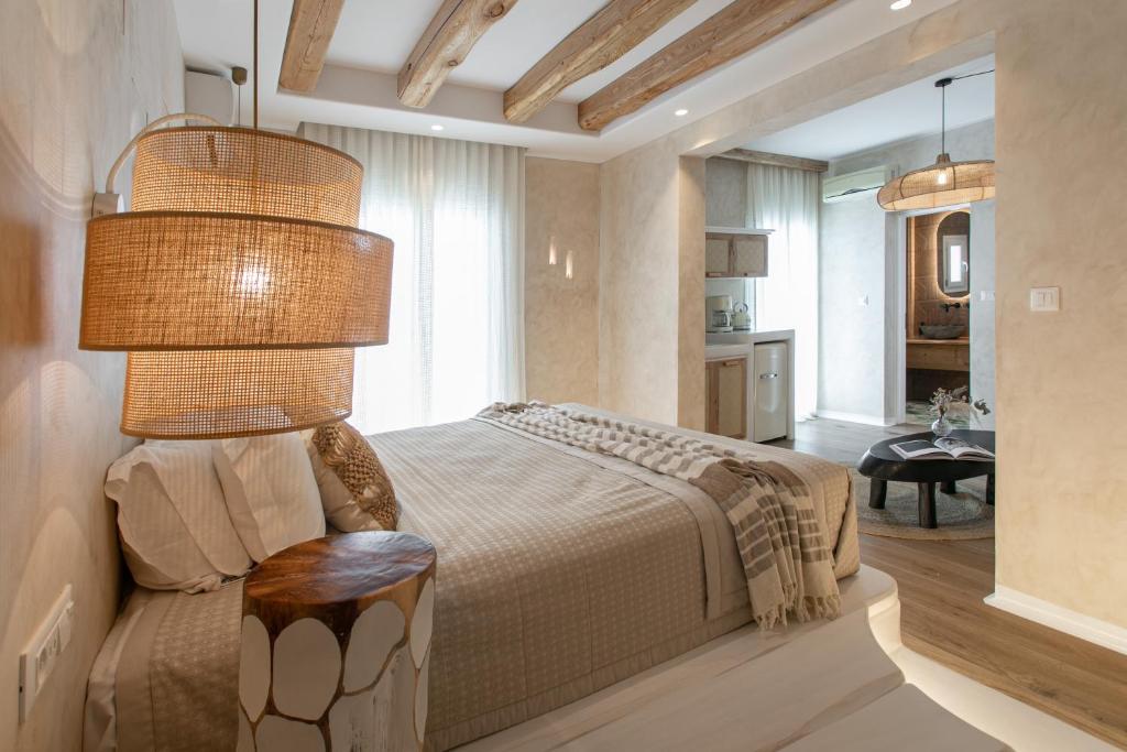 TERRA FOS NAXOS STUDIOS - 14