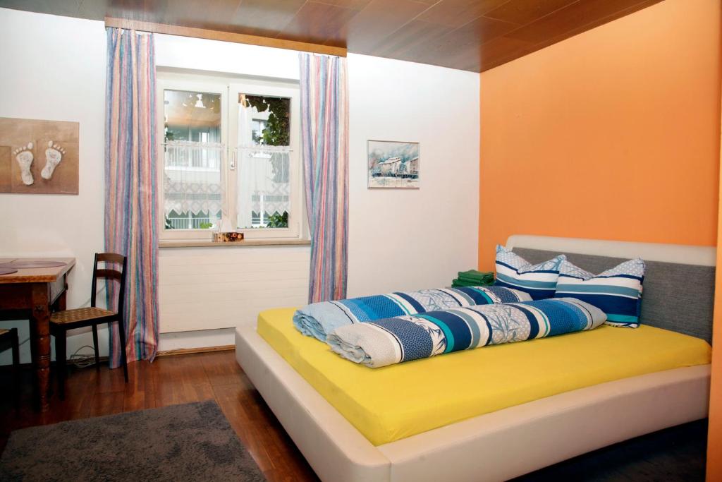 Postel nebo postele na pokoji v ubytování Ländlezimmer