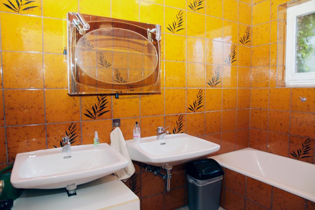 Koupelna v ubytování Ländlezimmer