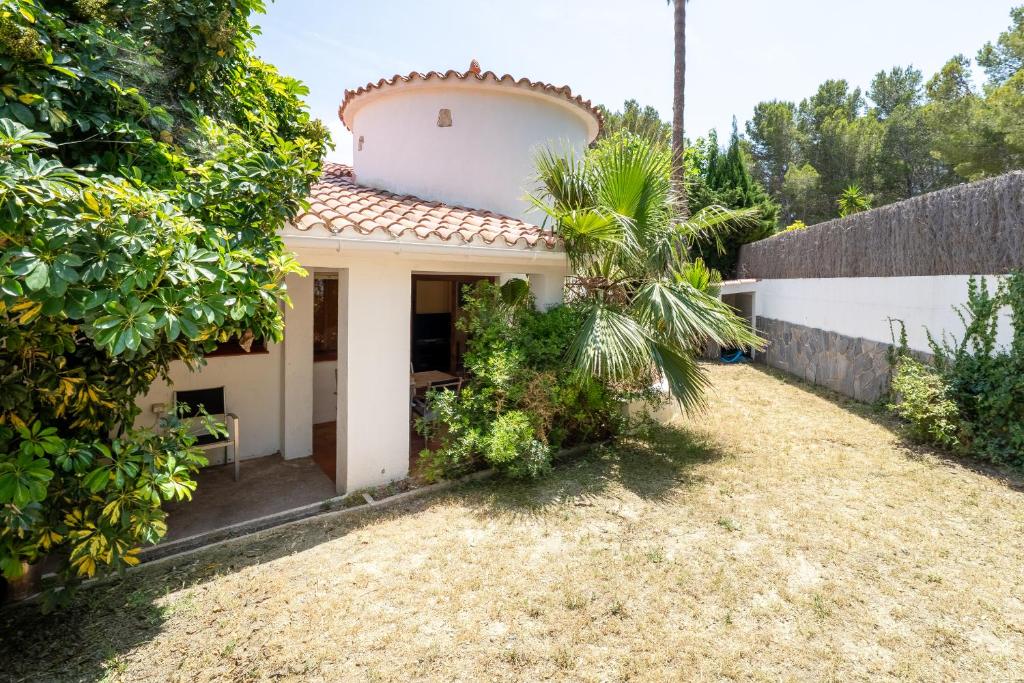 Vonkajšia záhrada v ubytovaní Hauzify I Villa Parc