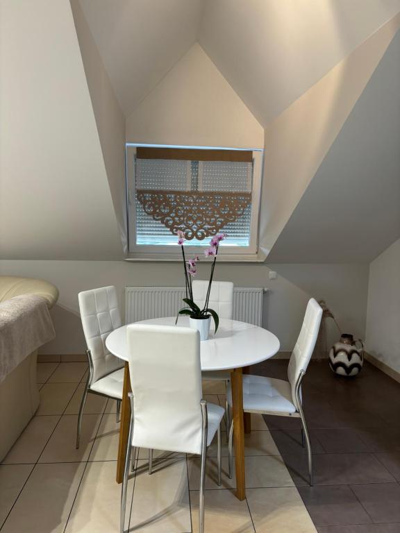 Posezení v ubytování Apartament Wierzbna