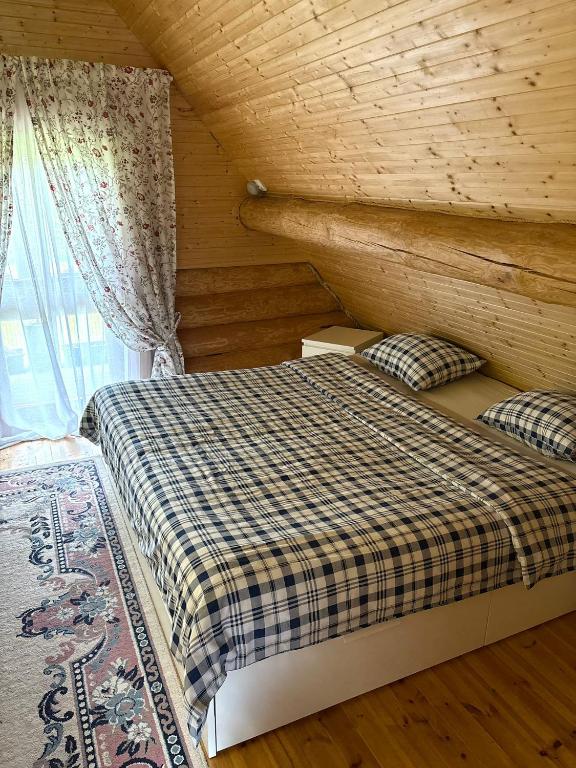 Voodi või voodid majutusasutuse Jōekalda toas