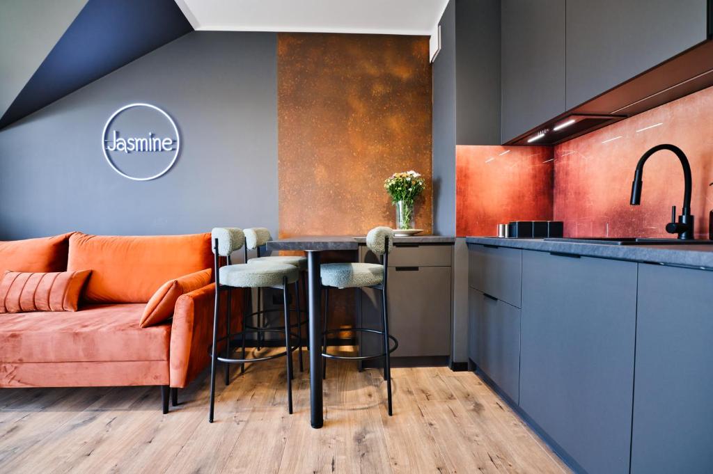 Jasmine by Housine - 9