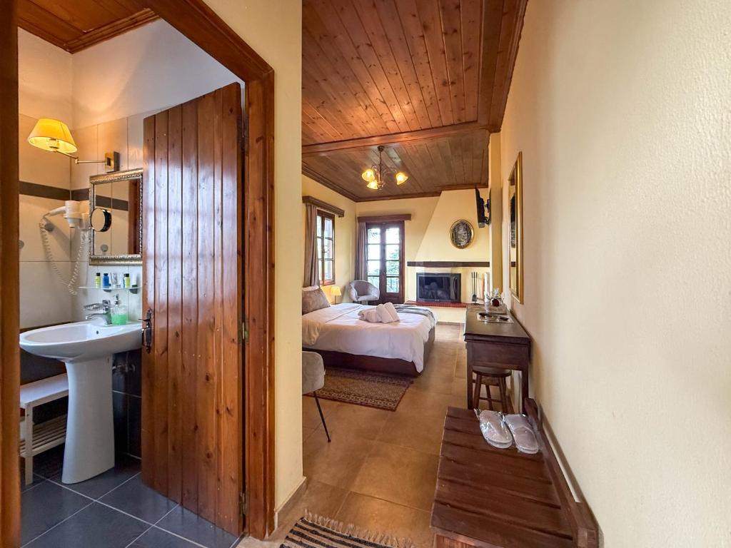 Pliades Traditional Guesthouse - 2