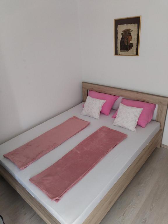 Postel nebo postele na pokoji v ubytování Guest house Gorica