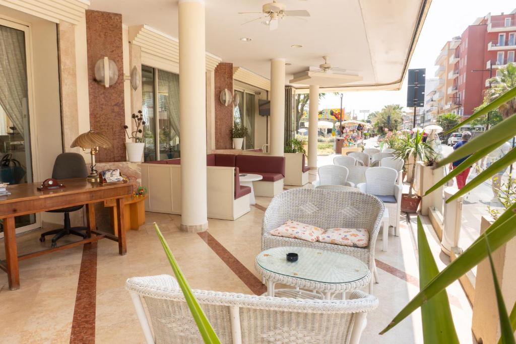 Posedenie v ubytovaní Hotel Adriatica sul Mare