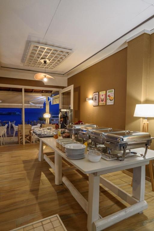 Comida no apart-hotel ou em algum lugar perto