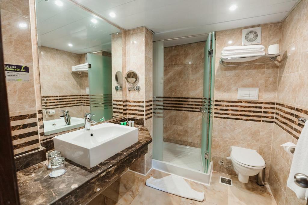 Golden Beach Resort - 13