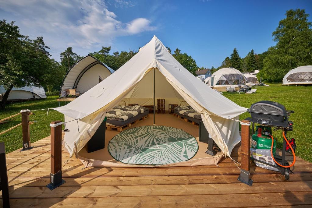 Zahrada ubytování Glamping Slapy