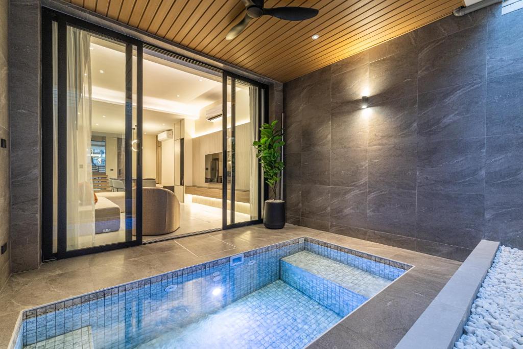 P Villas Patong در پوکت