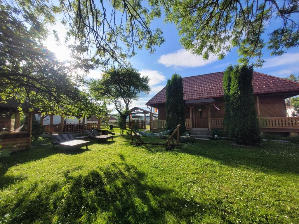 Zahrada ubytování Casa tradițională Bilbor