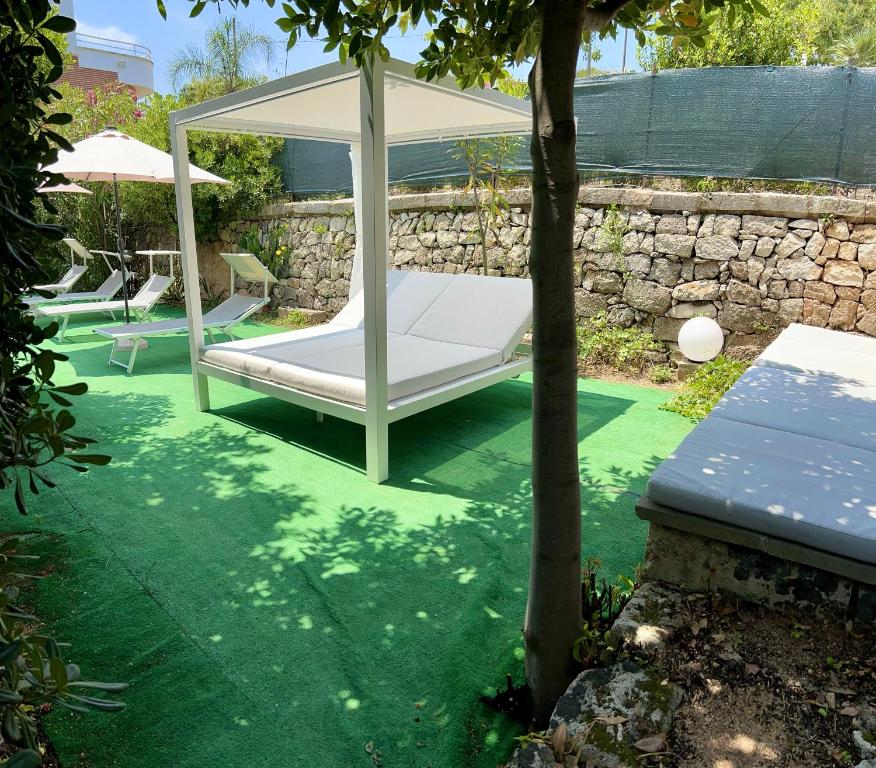 A garden outside Villa Lina
