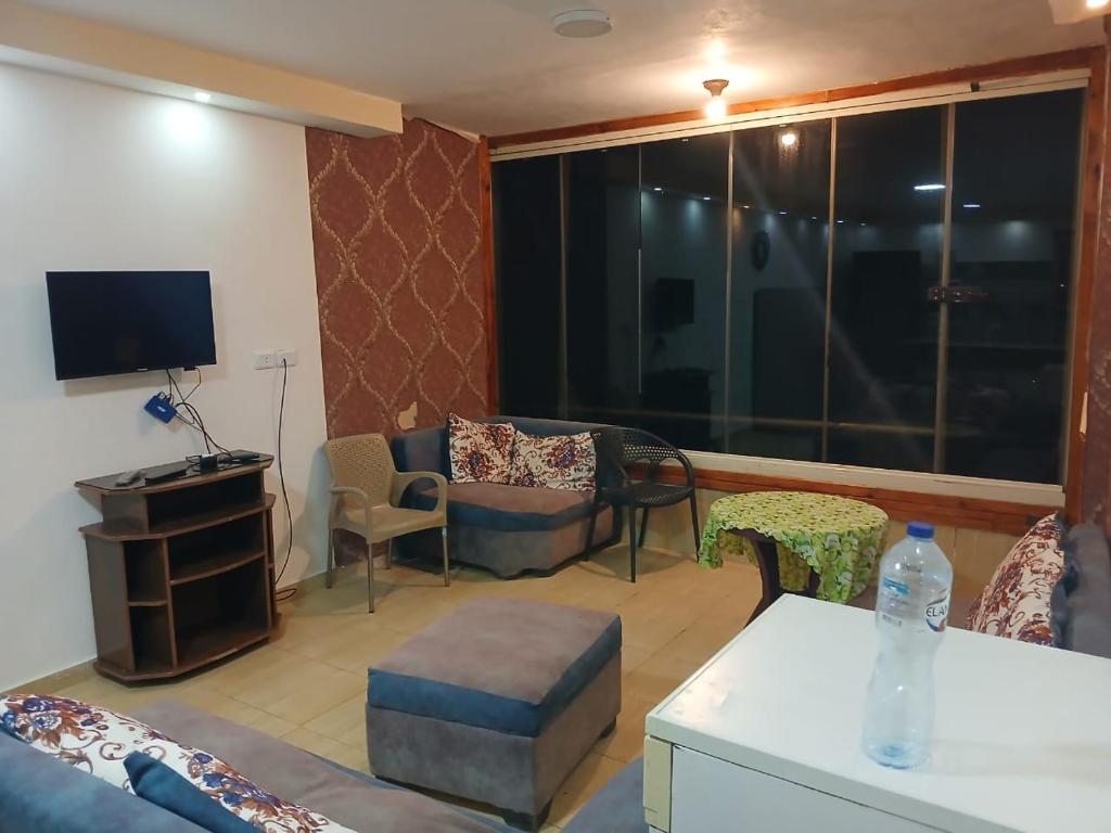 TV a/nebo společenská místnost v ubytování Flores casas de playa