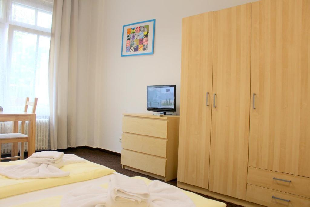 Postel nebo postele na pokoji v ubytování Pension Central Hostel Berlin