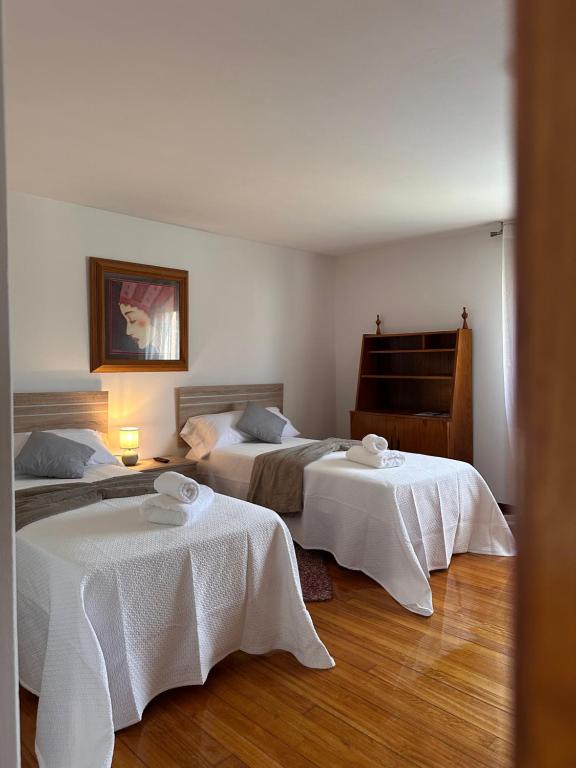 Casa Carmucha - Quarto Twin Com Casa De Banho Partilhada