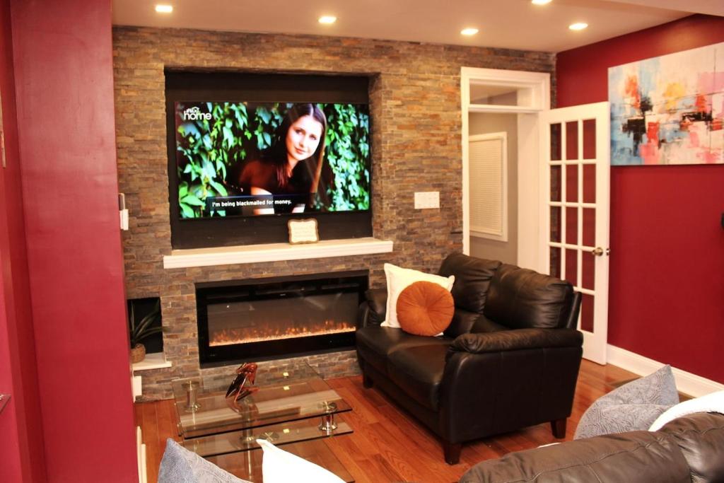 Imagen de la galería de cozy contemporary home style, en Filadelfia