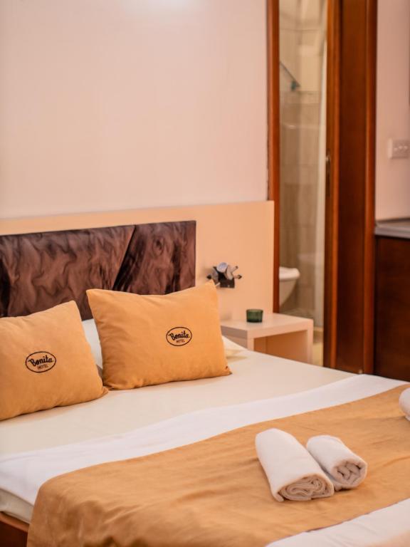 Postel nebo postele na pokoji v ubytování Apartments Bonita