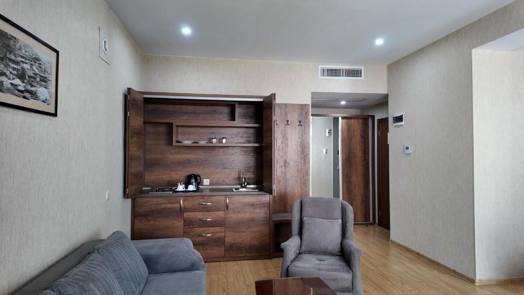 Posezení v ubytování Metekhi Line Hotel