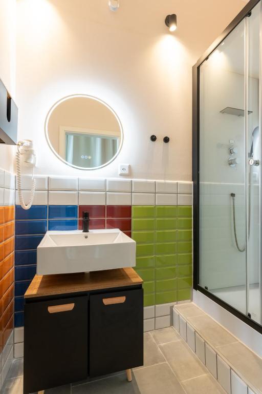 Bagno di MUE Cubes - Capsule Hotel