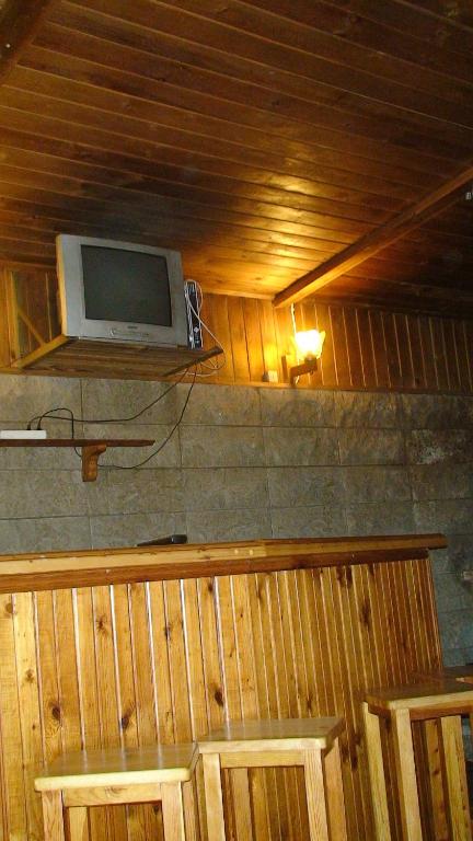 TV a/nebo společenská místnost v ubytování Tammekännu Holiday House
